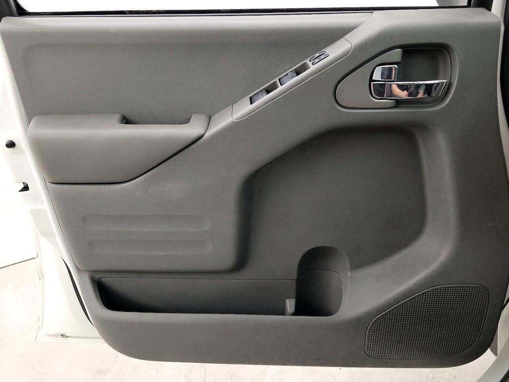 used 2021 Nissan Frontier car, priced at $24,998