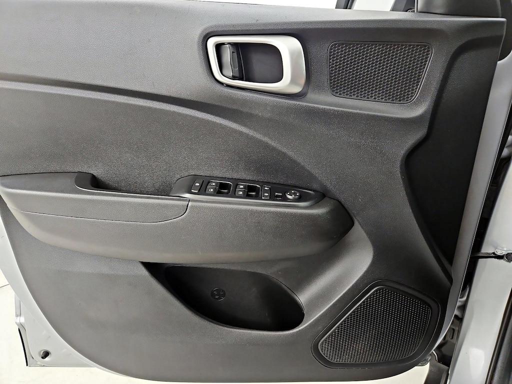 used 2021 Hyundai Venue car, priced at $13,599