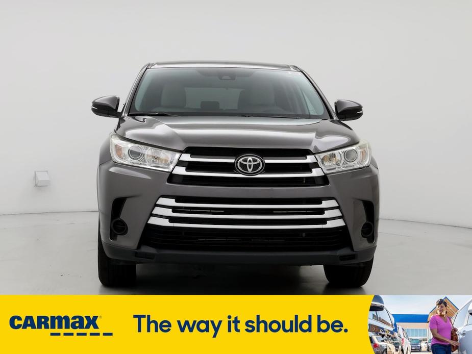 used 2019 Toyota Highlander car, priced at $27,998