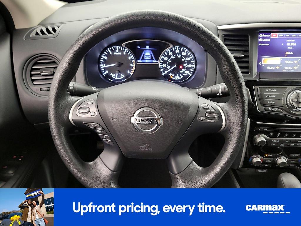 used 2020 Nissan Pathfinder car, priced at $20,998