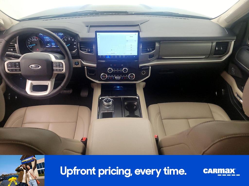 used 2024 Ford Expedition car, priced at $58,998