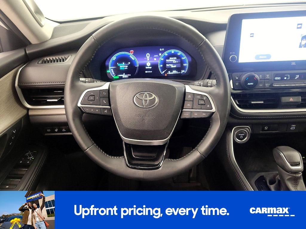 used 2024 Toyota Grand Highlander car, priced at $49,998