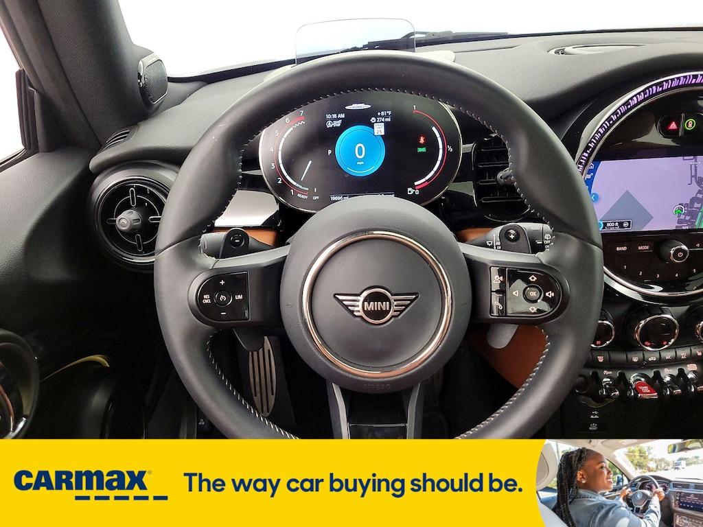 used 2023 MINI Hardtop car, priced at $32,998