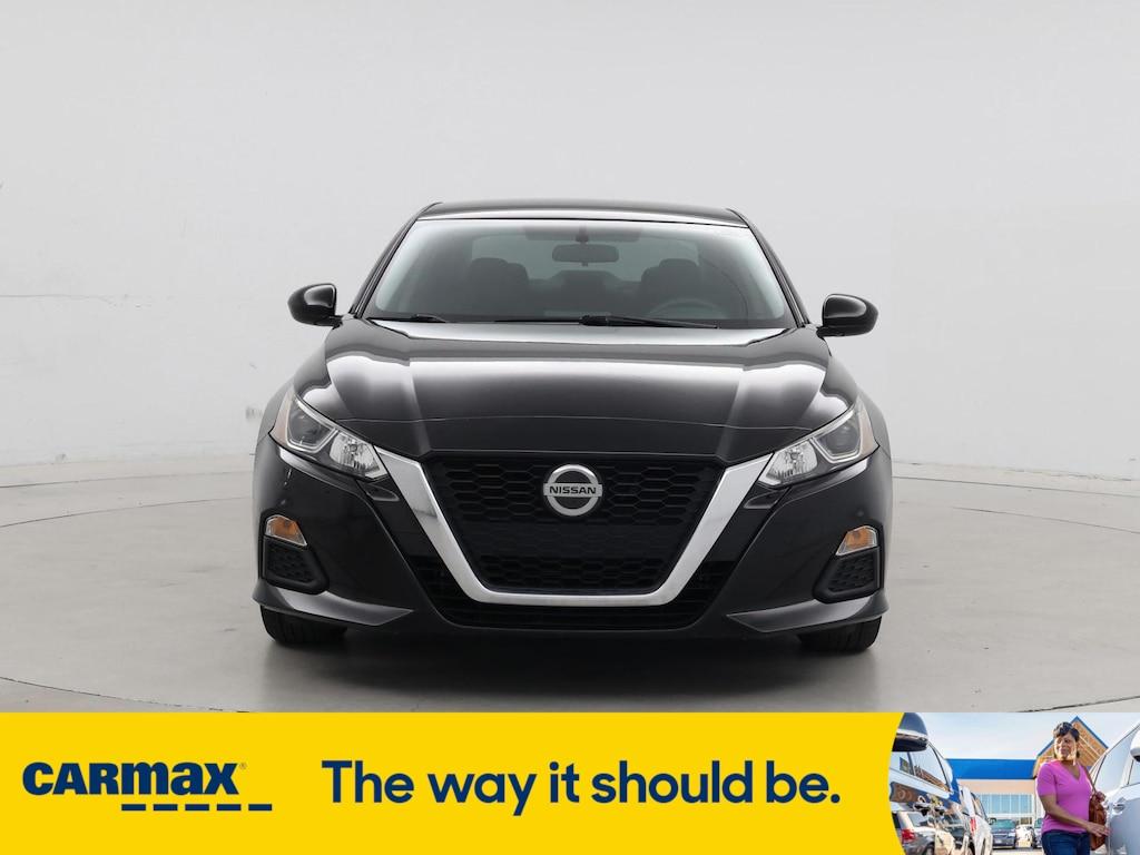 used 2019 Nissan Altima car, priced at $18,998