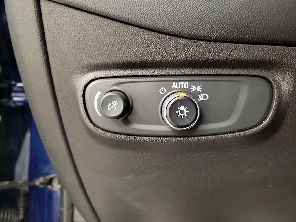 used 2023 Chevrolet Equinox car, priced at $19,998