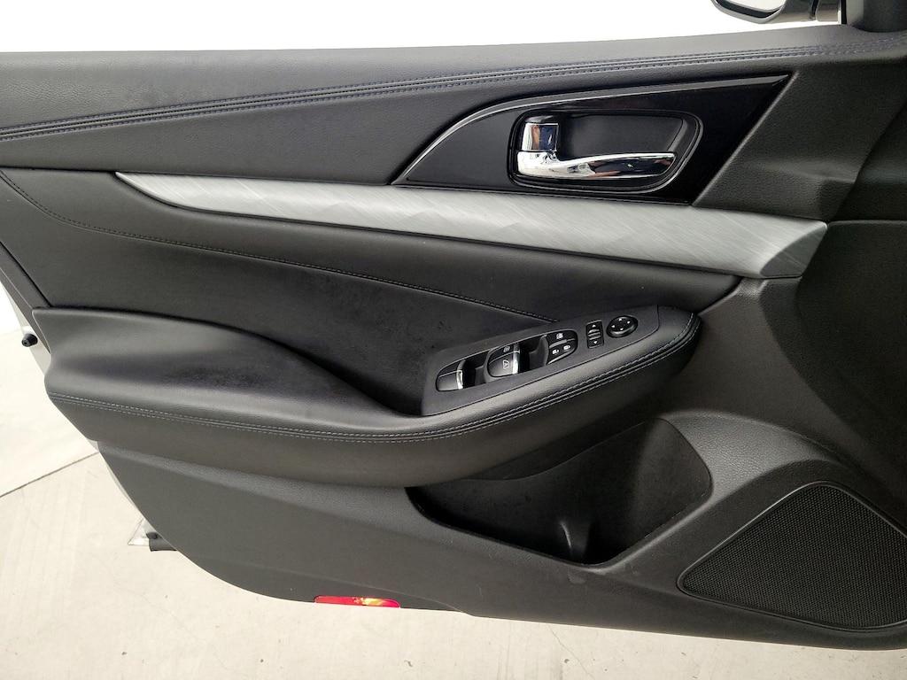 used 2016 Nissan Maxima car, priced at $16,998