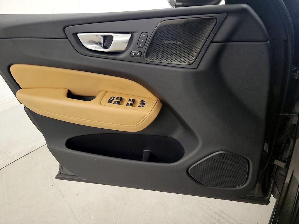 used 2021 Volvo XC60 car, priced at $24,998