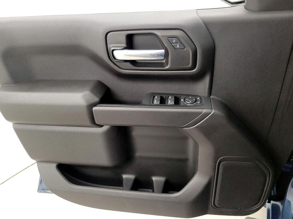 used 2024 Chevrolet Silverado 1500 car, priced at $42,998