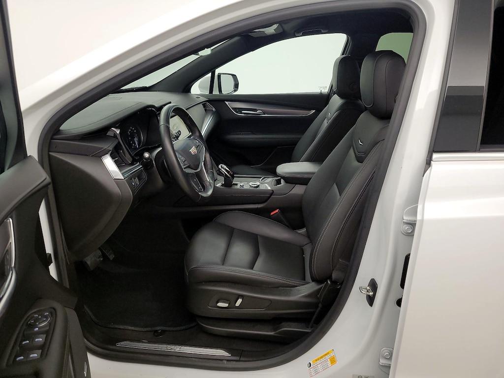 used 2023 Cadillac XT5 car, priced at $27,998