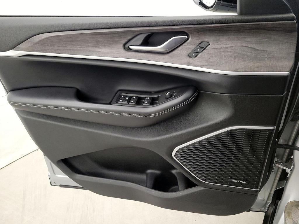 used 2021 Jeep Grand Cherokee L car, priced at $29,998