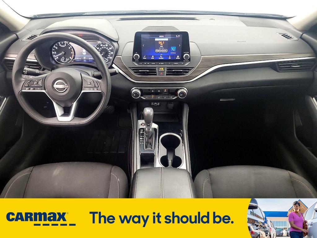 used 2023 Nissan Altima car, priced at $21,998