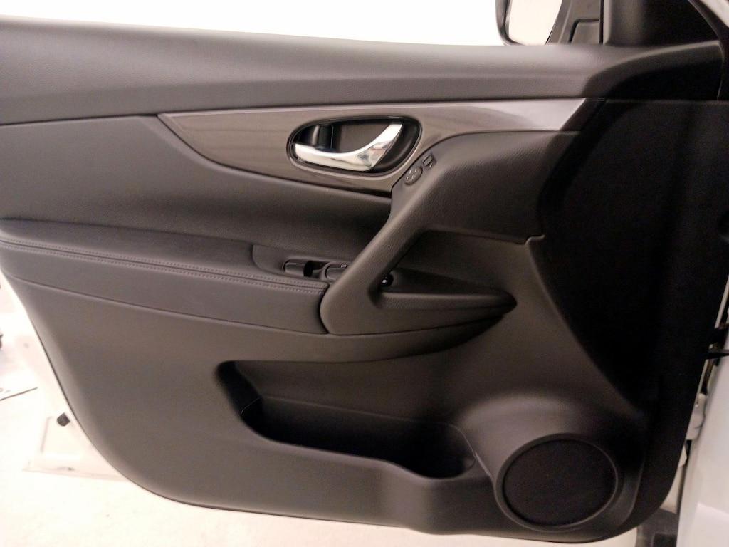 used 2019 Nissan Rogue car, priced at $16,998