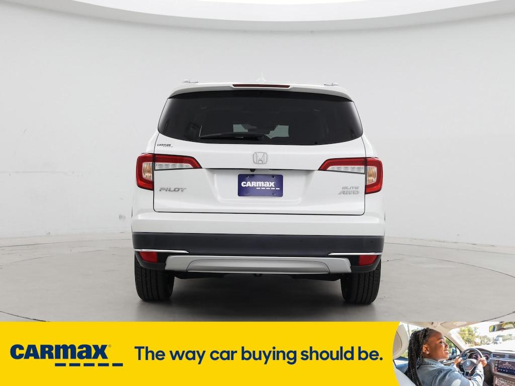 used 2022 Honda Pilot car, priced at $36,998