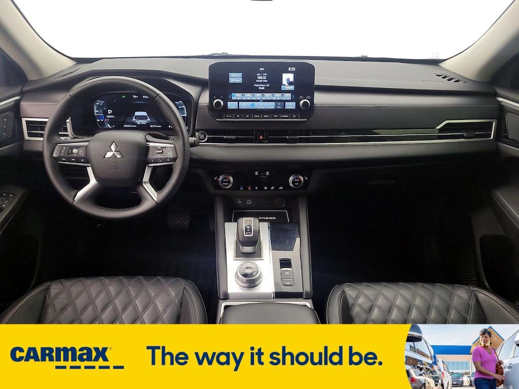 used 2024 Mitsubishi Outlander car, priced at $27,998