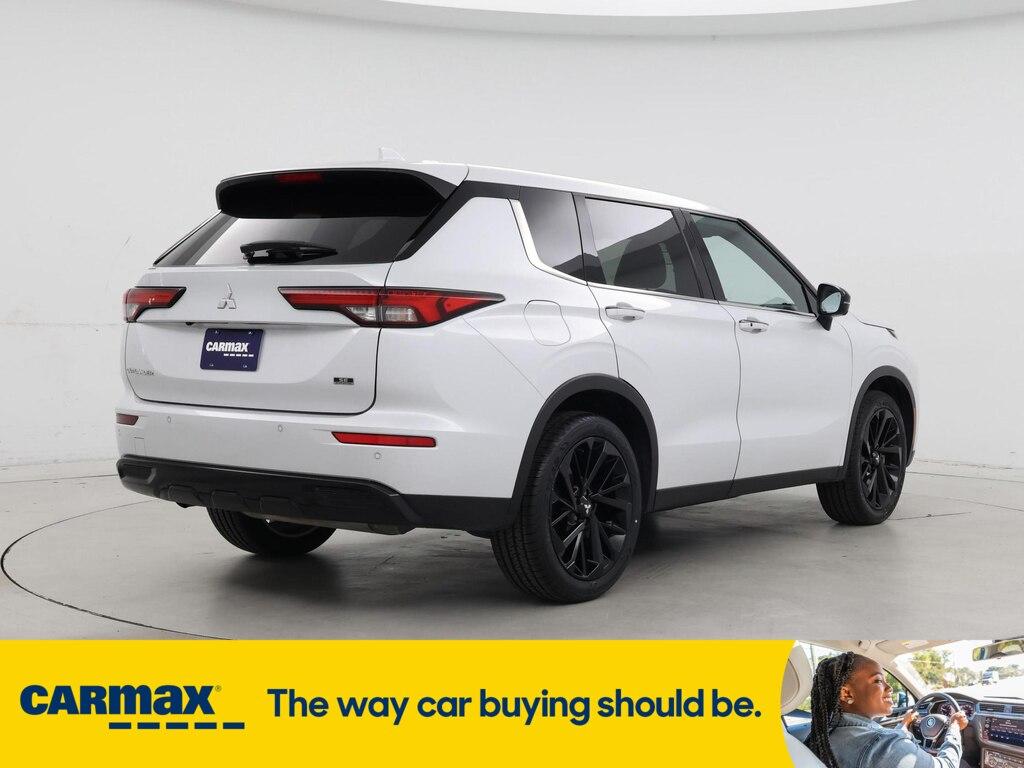 used 2024 Mitsubishi Outlander car, priced at $25,998