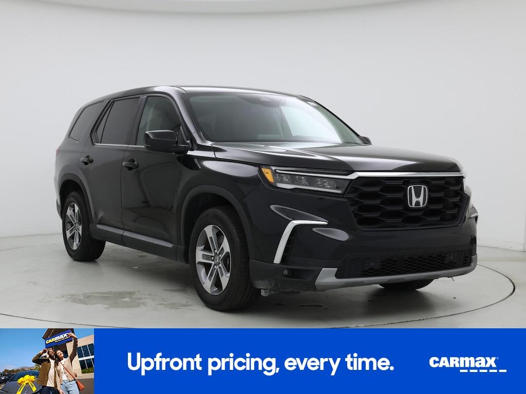 used 2025 Honda Pilot car, priced at $40,998