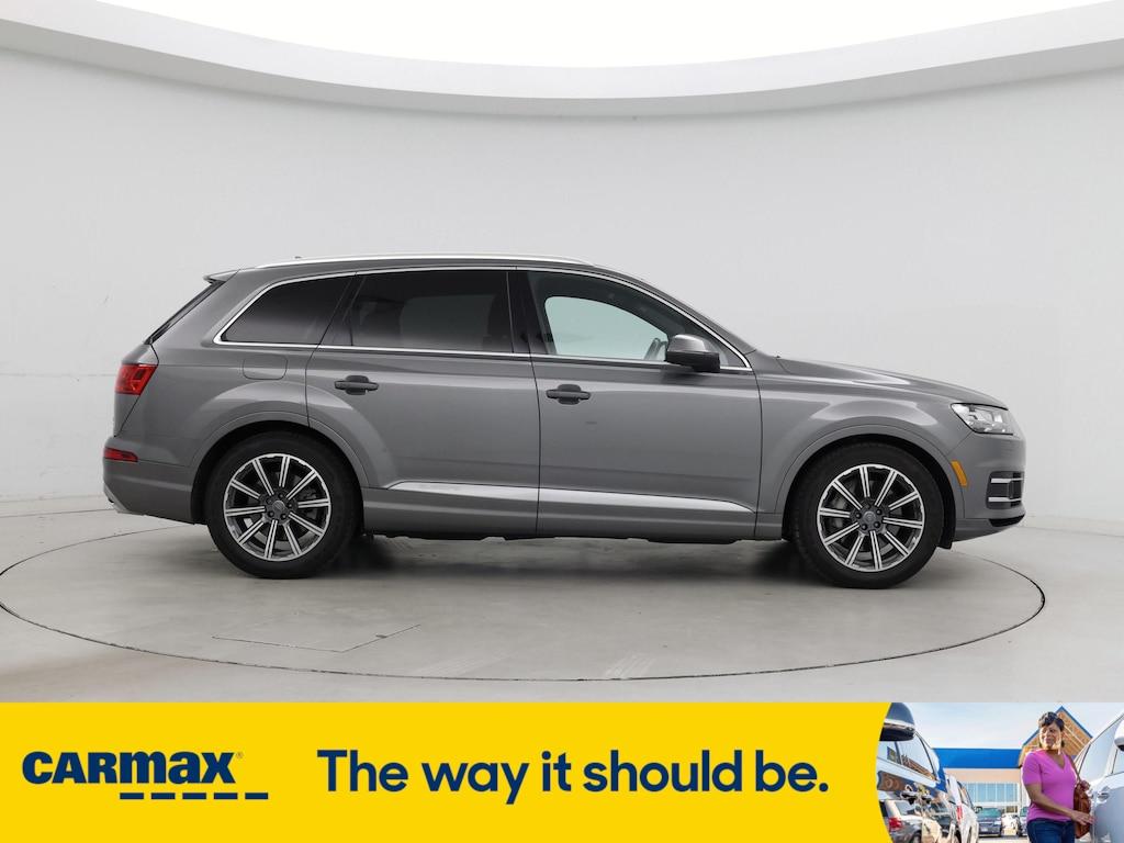 used 2017 Audi Q7 car, priced at $28,998