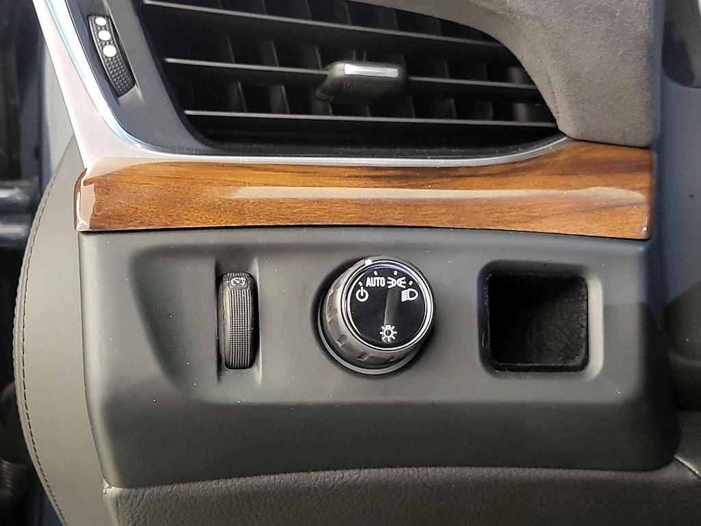 used 2019 Cadillac Escalade car, priced at $40,998