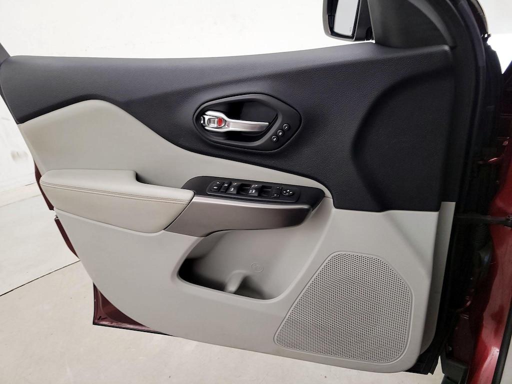 used 2019 Jeep Cherokee car, priced at $17,998