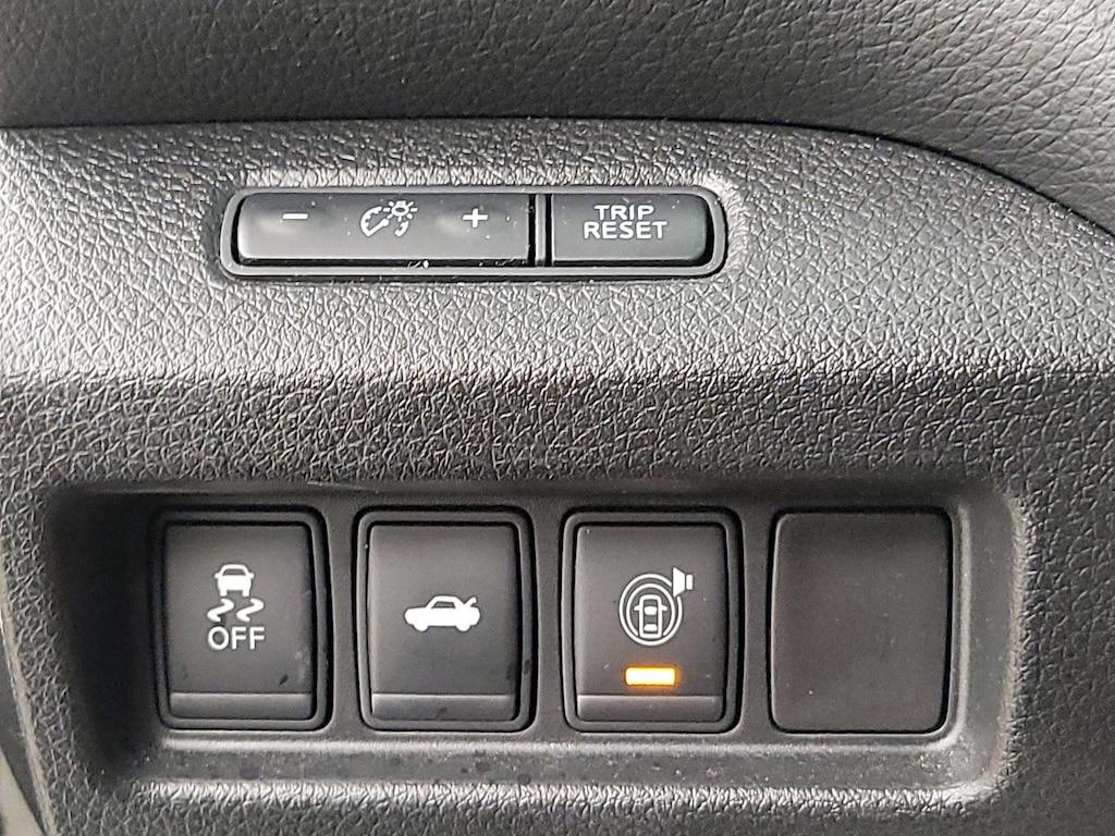 used 2015 Nissan Altima car, priced at $15,998