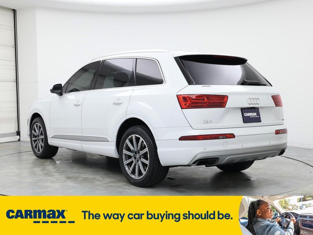 used 2019 Audi Q7 car, priced at $27,998