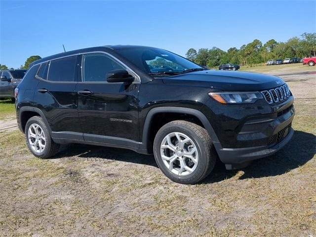 new 2024 Jeep Compass car, priced at $26,045