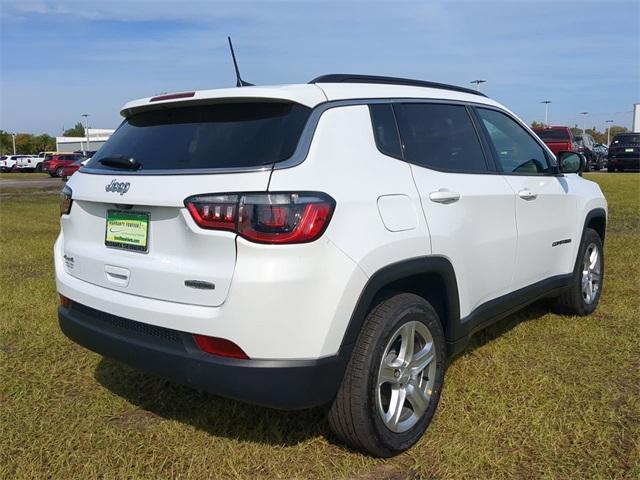 new 2024 Jeep Compass car, priced at $27,470