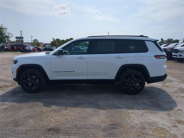 new 2024 Jeep Grand Cherokee L car, priced at $44,907