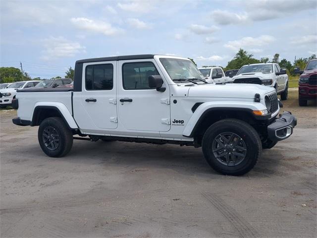 new 2024 Jeep Gladiator car, priced at $48,579