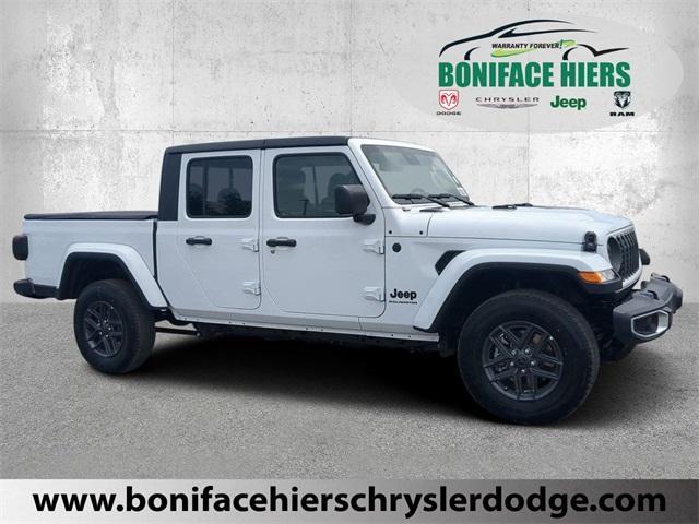 new 2024 Jeep Gladiator car, priced at $46,531
