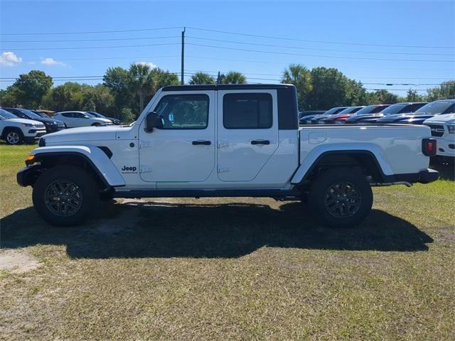 new 2024 Jeep Gladiator car, priced at $41,705