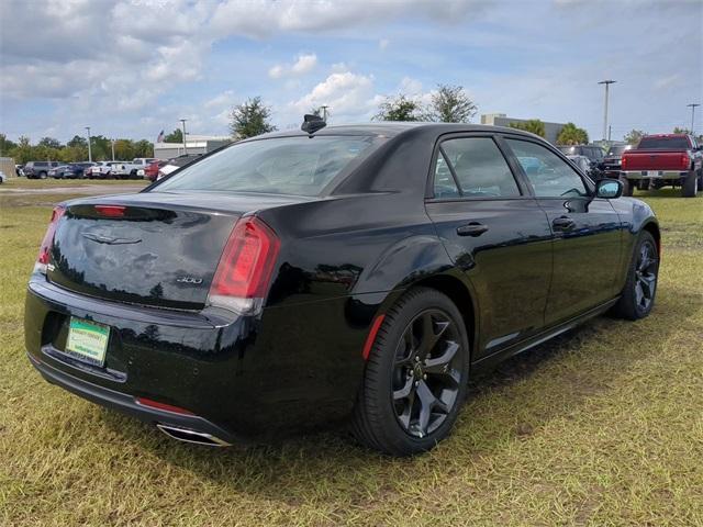 new 2023 Chrysler 300 car, priced at $40,321