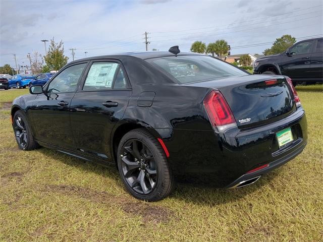 new 2023 Chrysler 300 car, priced at $40,321