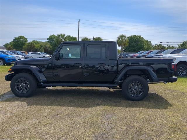 new 2024 Jeep Gladiator car, priced at $40,783