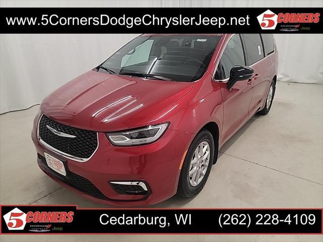 new 2025 Chrysler Pacifica car, priced at $45,127