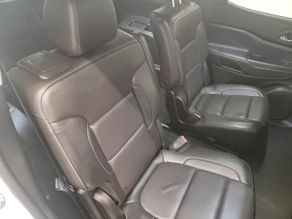 used 2023 GMC Acadia car, priced at $28,400