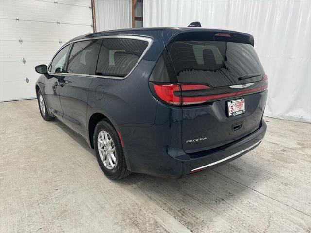 new 2025 Chrysler Pacifica car, priced at $45,705