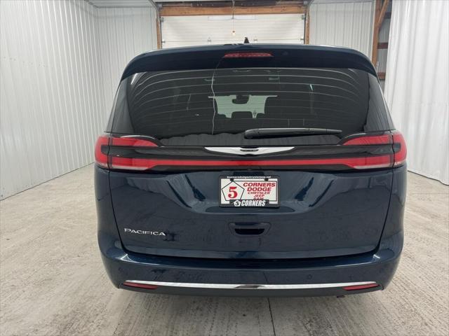 new 2025 Chrysler Pacifica car, priced at $45,705