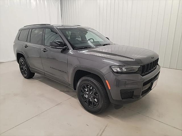 new 2024 Jeep Grand Cherokee L car, priced at $43,822