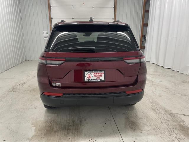 new 2025 Jeep Grand Cherokee car, priced at $42,657