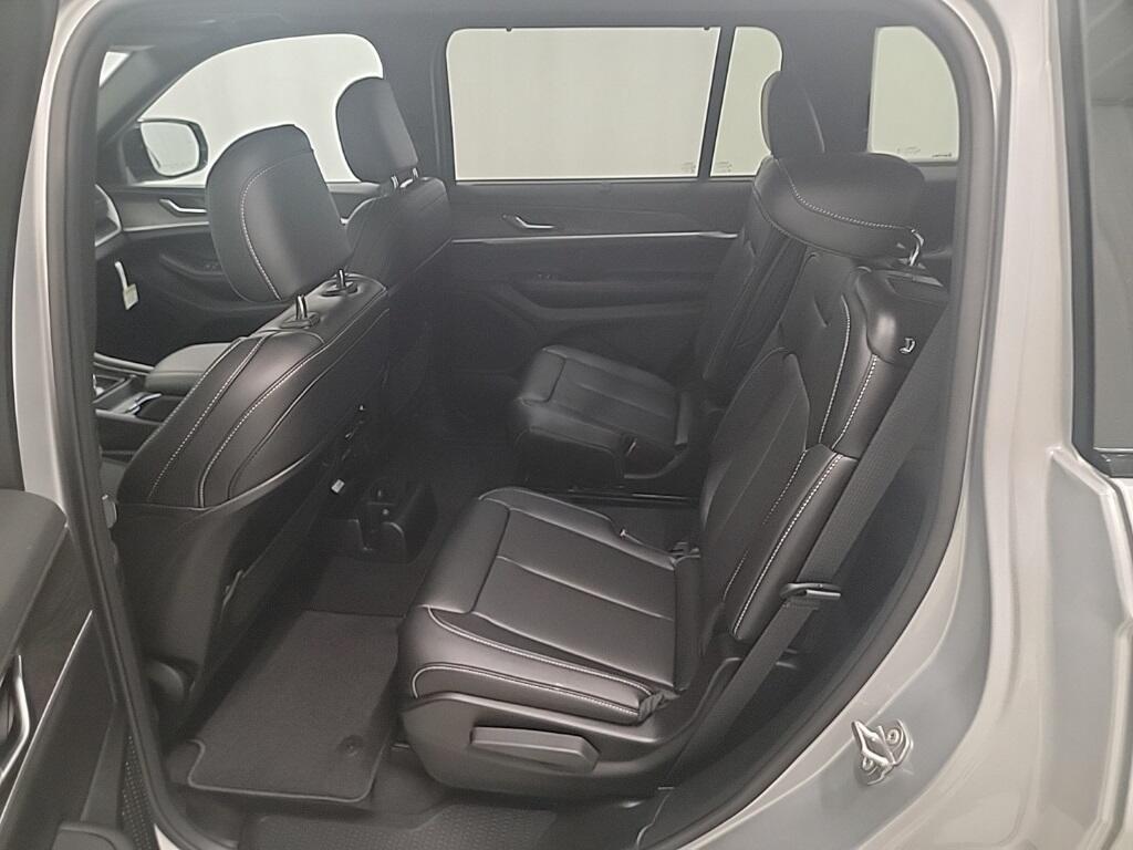 new 2025 Jeep Grand Cherokee L car, priced at $52,746