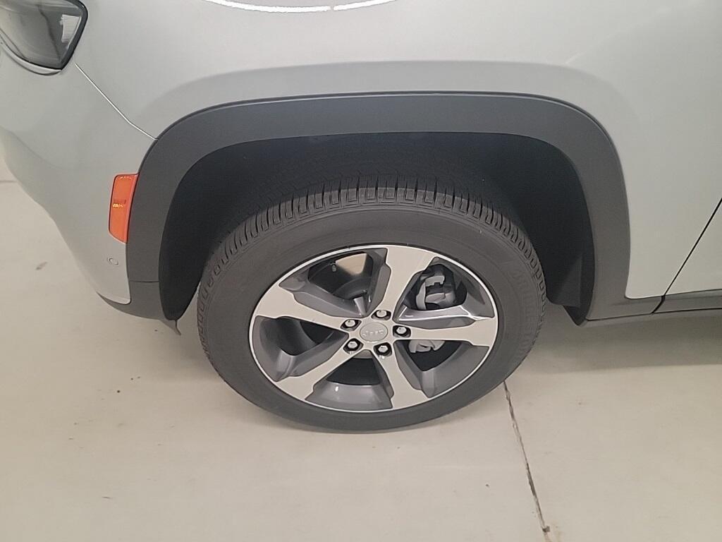 new 2025 Jeep Grand Cherokee L car, priced at $52,746