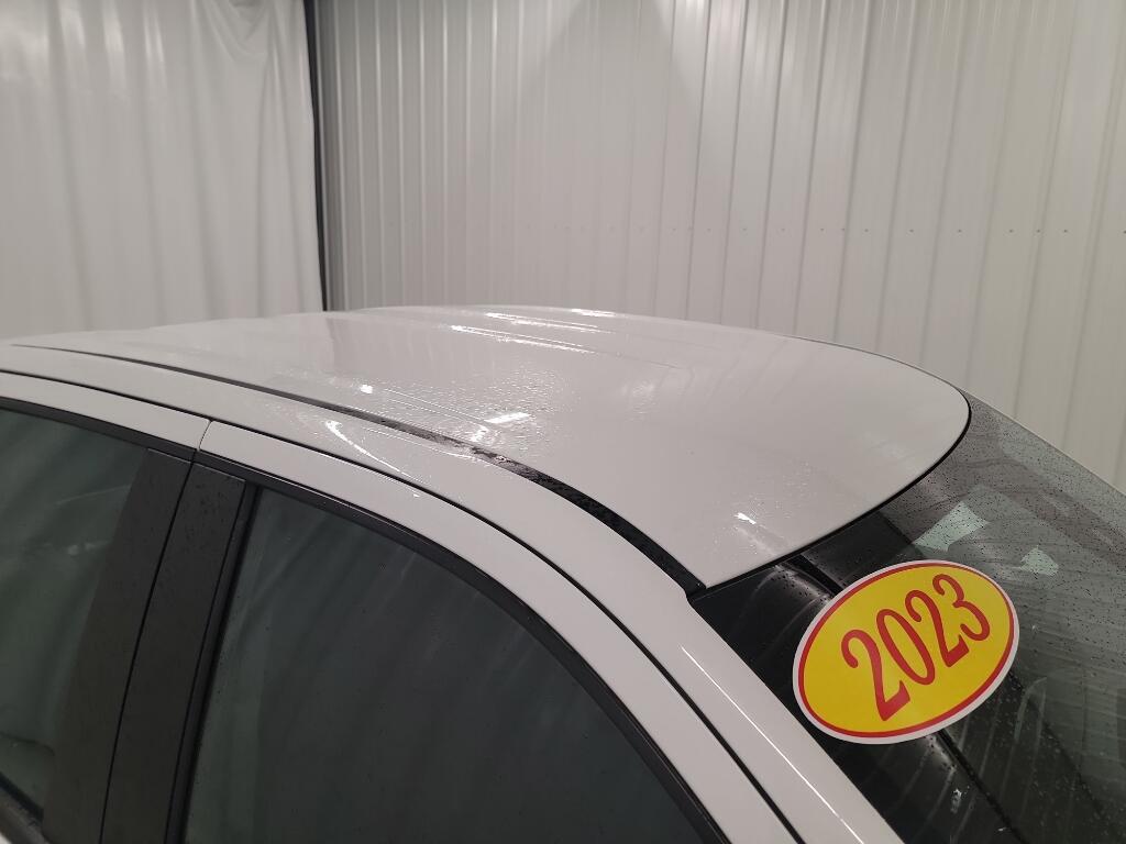 used 2023 GMC Sierra 1500 car, priced at $34,000