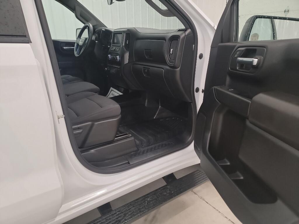 used 2023 GMC Sierra 1500 car, priced at $34,000