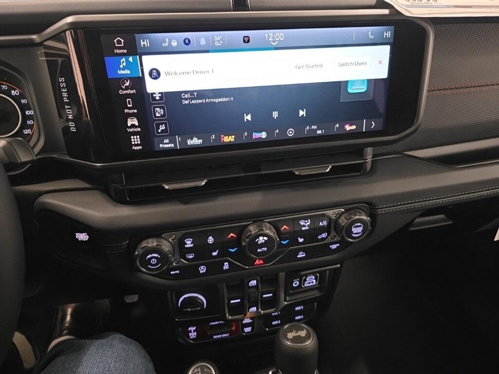 new 2026 Jeep Wrangler car, priced at $55,572