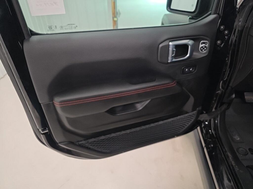 new 2026 Jeep Wrangler car, priced at $55,572