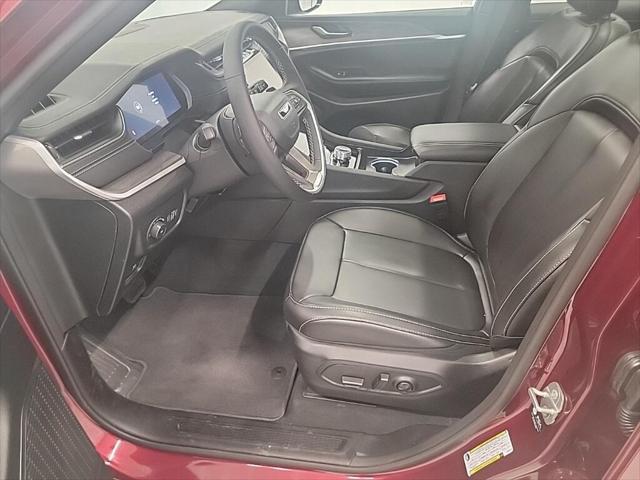 new 2025 Jeep Grand Cherokee L car, priced at $51,254
