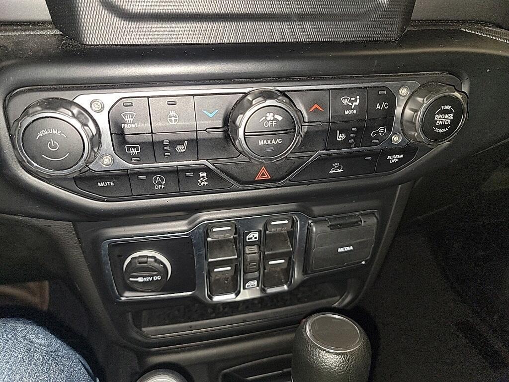 used 2023 Jeep Gladiator car, priced at $28,178