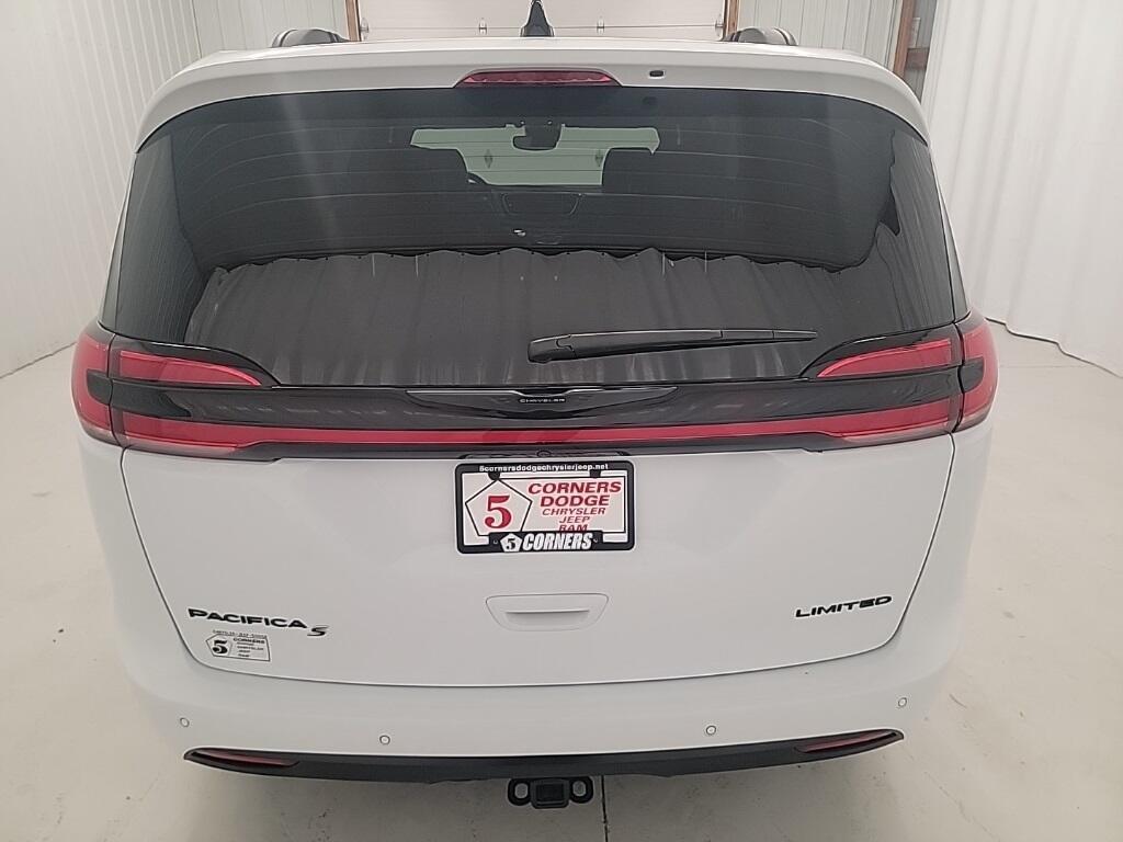 new 2025 Chrysler Pacifica car, priced at $44,170