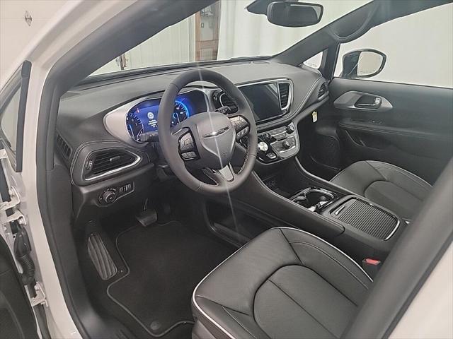 new 2025 Chrysler Pacifica car, priced at $50,937